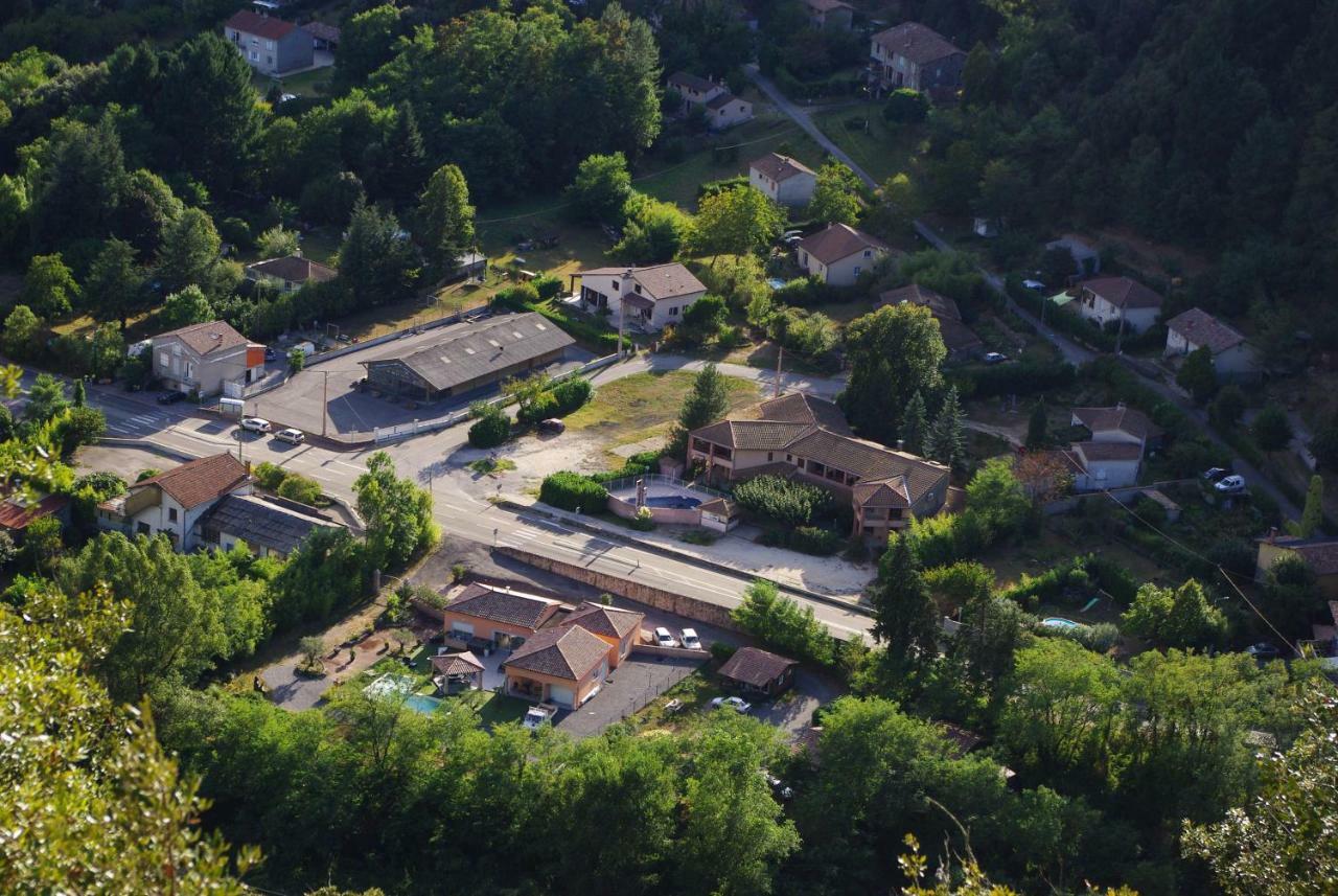 Residence Le Grand Virage Pont-de-Labeaume Exteriér fotografie